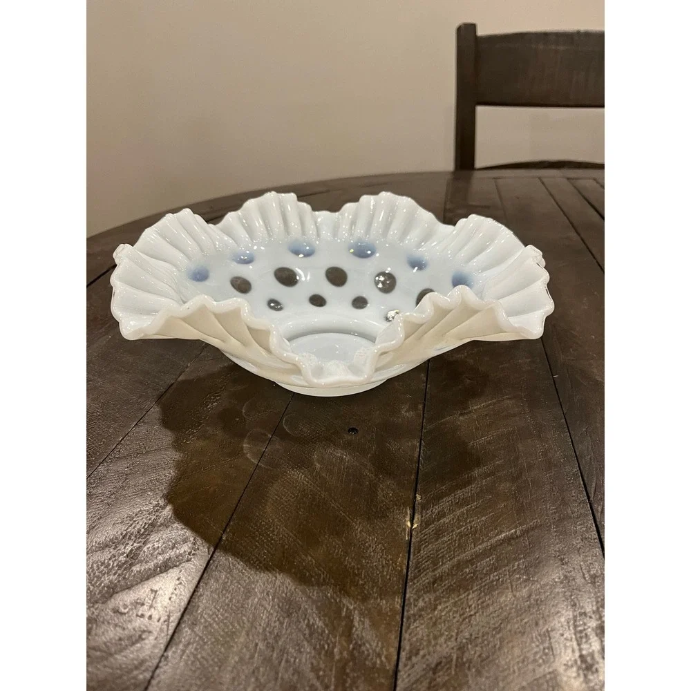 Vintage‎ Fenton White Opalescent Coin Dot Crimped Ruffle Console Bowl 10.25